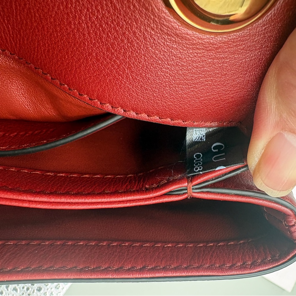 Authentic Gucci Interlocking G Small Leather Shou… - image 11